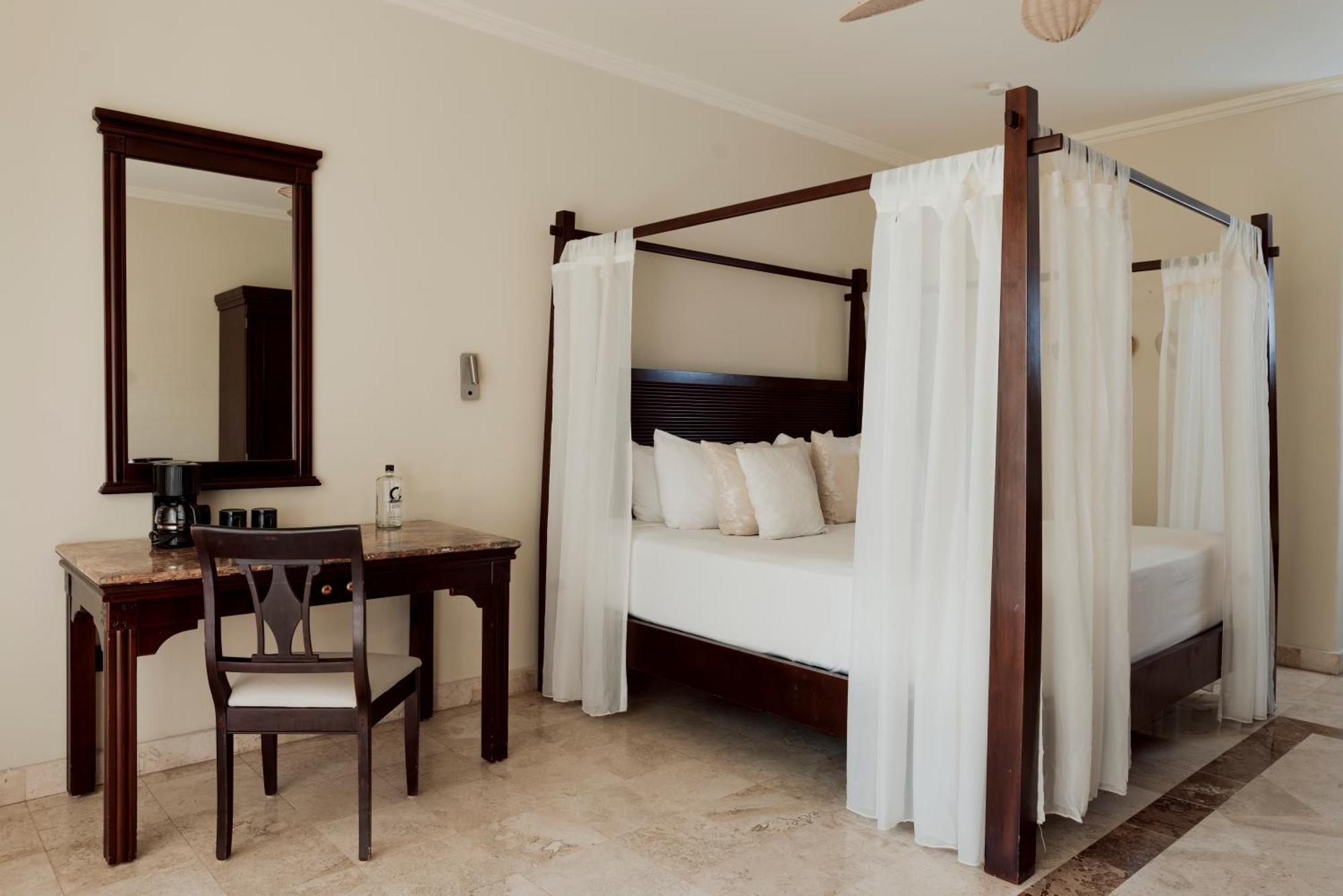 Catalonia Royal Tulum Beach & Spa Resort Adults Only Xpu Há Esterno foto